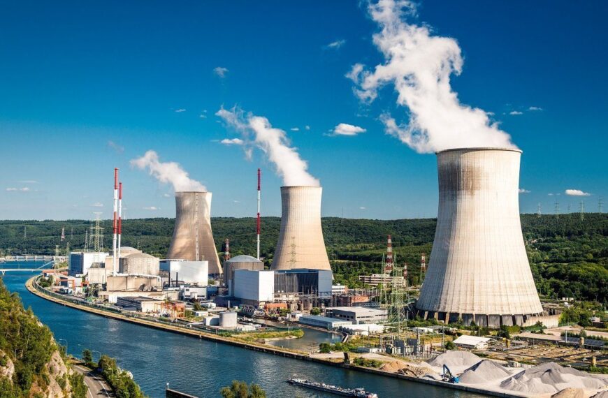 One of the most massive nuclear power projects is proposed to be established at Madban village of Ratnagiri district of Maharashtra, India.