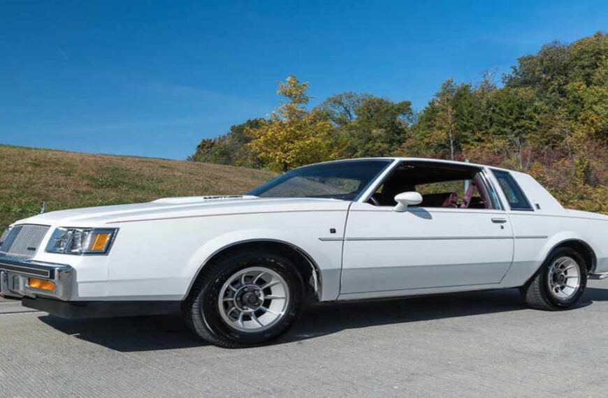 Buick Regal T type - A overview of a stylish car with turbo speed