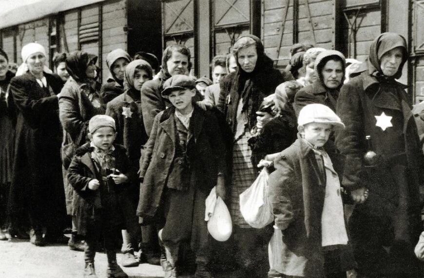 Importance of teaching & learning about the Holocaust - What Is It & Why Is It So Harmful?