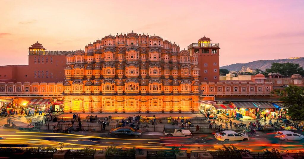What are the Best Places to Visit in Jaipur?